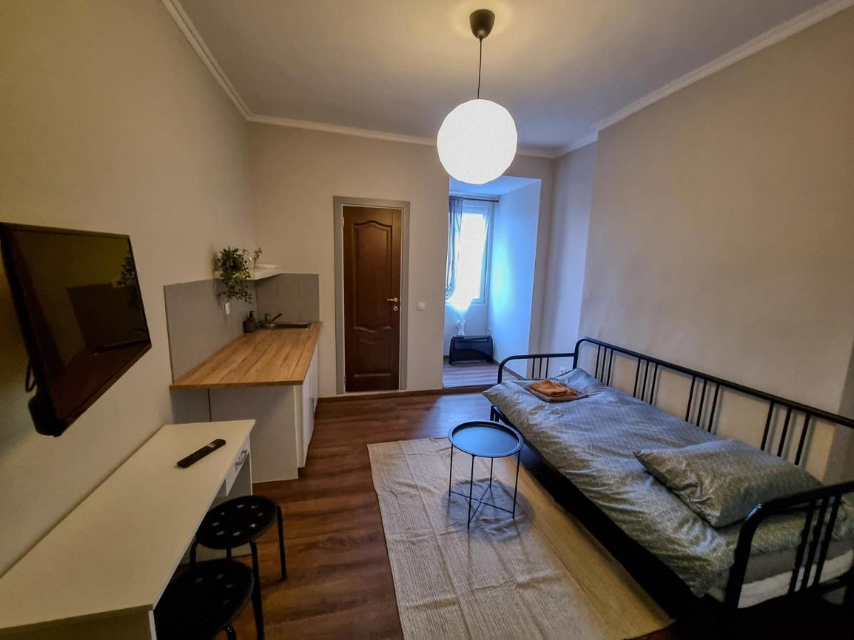 Apartemen Welcoming In Center *